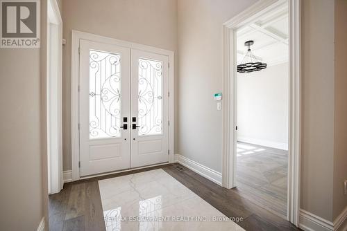 31 Bayside Court, Burlington, ON - Indoor Photo Showing Other Room
