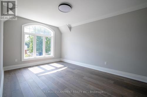 31 Bayside Court, Burlington, ON - Indoor Photo Showing Other Room