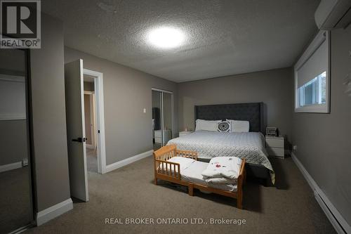 8 Ralgreen Crescent, Kitchener, ON - Indoor Photo Showing Bedroom