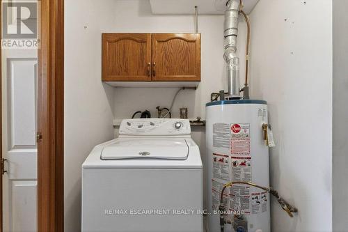5 Mahony Avenue, Hamilton, ON - Indoor Photo Showing Laundry Room