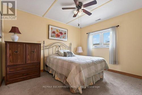 5 Mahony Avenue, Hamilton, ON - Indoor Photo Showing Bedroom