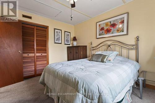 5 Mahony Avenue, Hamilton, ON - Indoor Photo Showing Bedroom