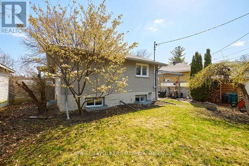 863 Duberry Street, Ottawa, ON - Outdoor