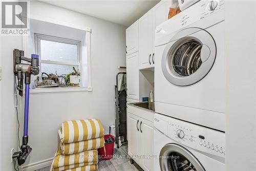 315 Aberdeen Street, Hamilton, ON - Indoor Photo Showing Laundry Room