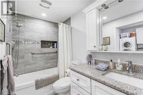 315 Aberdeen Street, Hamilton, ON - Indoor Photo Showing Bathroom