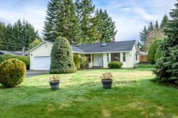 4994 Adrian Rd Courtenay, BC V9N 6T8