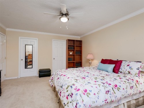2087 James White Blvd, Sidney, BC - Indoor Photo Showing Bedroom