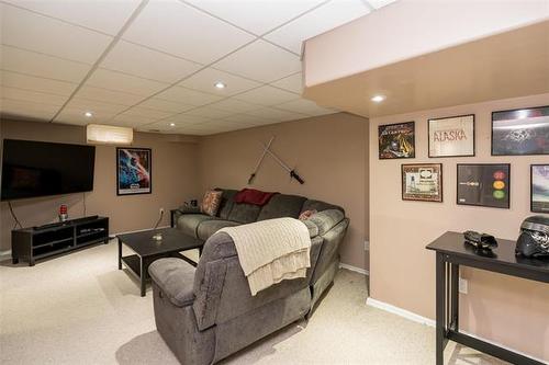 42 Cullen Dr, Winnipeg, MB 