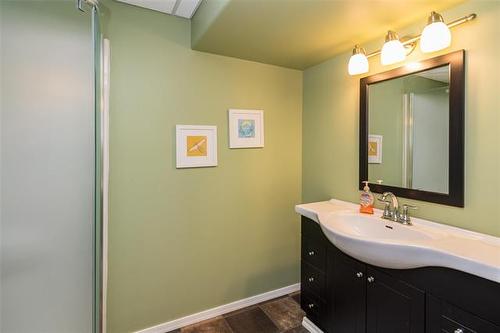 42 Cullen Dr, Winnipeg, MB 