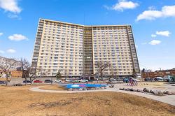 2011-411 Cumberland AVE  Winnipeg, MB R3B 1T