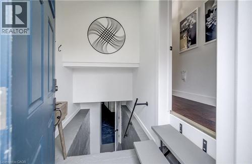 19 Cedar Street, Cambridge, ON - Indoor Photo Showing Other Room
