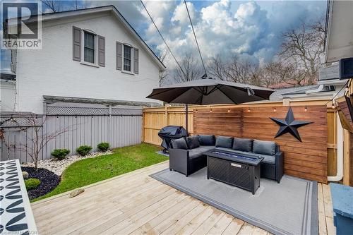 19 Cedar Street, Cambridge, ON - Outdoor With Deck Patio Veranda With Exterior