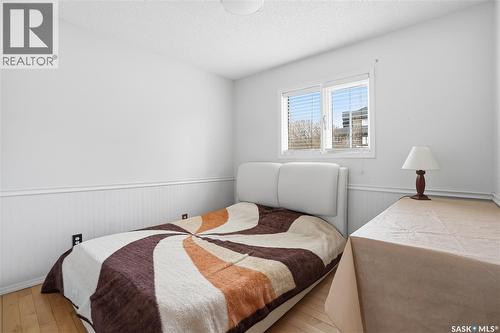 10 Meadow Bay, Lumsden, SK - Indoor Photo Showing Bedroom