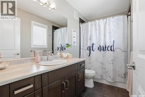 527 Maple Crescent, Warman, SK - Indoor Photo Showing Bathroom