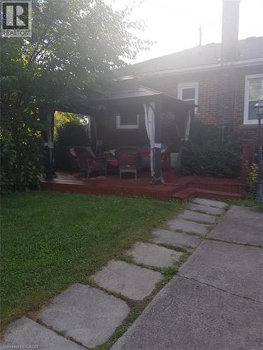 848 Upper Wellington Street, Hamilton, ON - Outdoor