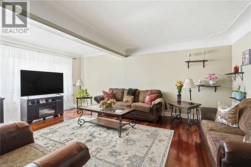 848 Upper Wellington Street, Hamilton, ON - Indoor Photo Showing Living Room With Fireplace