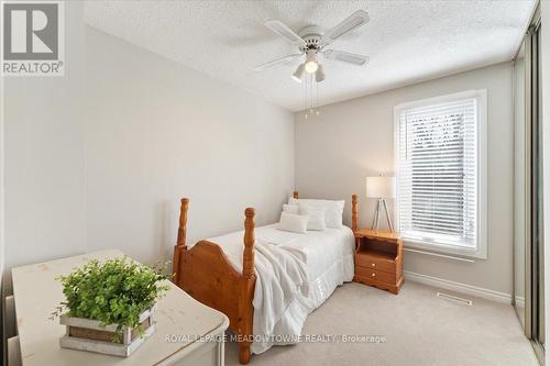 2945 Nipiwin Drive, Mississauga, ON - Indoor Photo Showing Bedroom