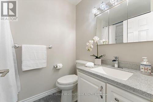 2945 Nipiwin Drive, Mississauga, ON - Indoor Photo Showing Bathroom