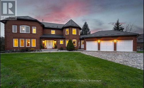 27 MCCAULEY DRIVE  Caledon, ON L7E 0B6