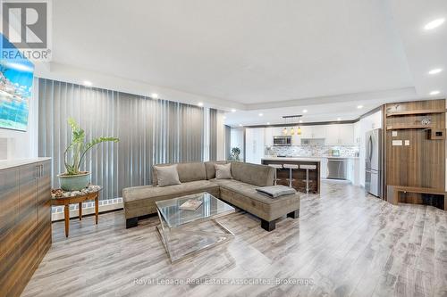 1406 - 335 Mill Road, Toronto, ON - Indoor Photo Showing Living Room