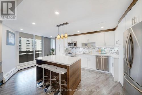 1406 - 335 Mill Road, Toronto, ON - Indoor Photo Showing Kitchen With Stainless Steel Kitchen With Upgraded Kitchen