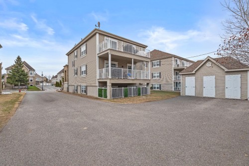 Remise - 149  - A Av. Du Sablon, Bois-Des-Filion, QC - Outdoor