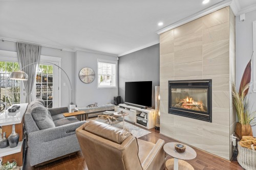 Salon - 149  - A Av. Du Sablon, Bois-Des-Filion, QC - Indoor Photo Showing Living Room With Fireplace