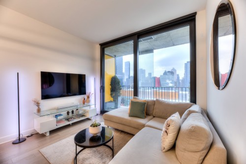 Living Room - 1405-1 Boul. De Maisonneuve O., Montréal (Ville-Marie), QC - Indoor Photo Showing Living Room