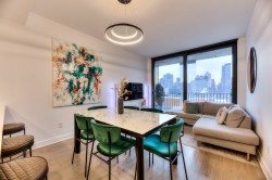 1405-1 Boul. De Maisonneuve O. Montréal (Ville-Marie), QC H2X 0E3