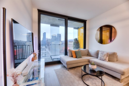 Living Room - 1405-1 Boul. De Maisonneuve O., Montréal (Ville-Marie), QC - Indoor Photo Showing Living Room