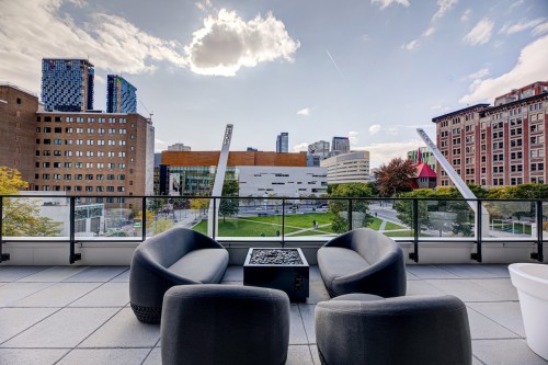 Common room - 1405-1 Boul. De Maisonneuve O., Montréal (Ville-Marie), QC - Outdoor