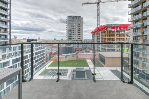 Balcony - 716-235 Rue Peel, Montréal (Le Sud-Ouest), QC - Outdoor
