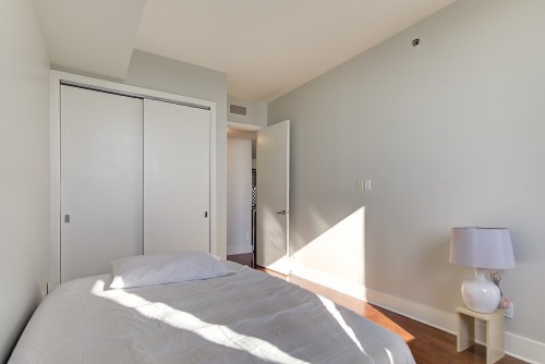 Bedroom - 704-801 Rue De La Commune E., Montréal (Ville-Marie), QC - Indoor Photo Showing Bedroom