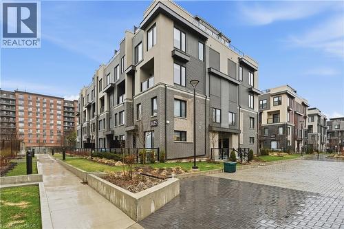 3425 RIDGEWAY Drive Unit# 10  Mississauga, ON L5L 0B9