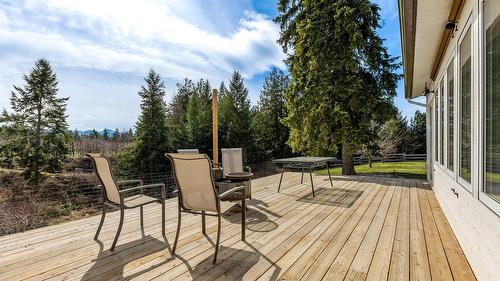 3955 46Th Street, Creston, BC - Outdoor With Deck Patio Veranda