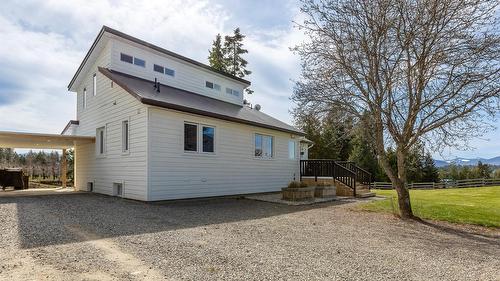 3955 46Th Street, Creston, BC - Outdoor