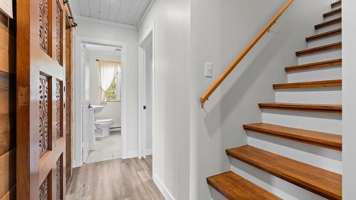3955 46Th Street, Creston, BC - Indoor Photo Showing Other Room