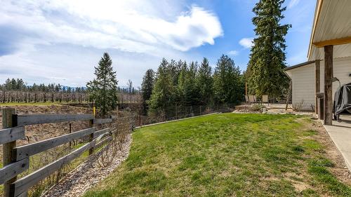 3955 46Th Street, Creston, BC - Outdoor