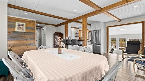 3955 46Th Street, Creston, BC - Indoor Photo Showing Dining Room