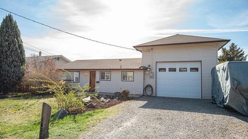 1825 Parkcrest Avenue  Kamloops, BC V2B 4W8