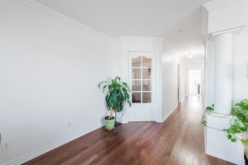 Passageway - 302-6535 Boul. Chevrier, Brossard, QC - Indoor Photo Showing Other Room