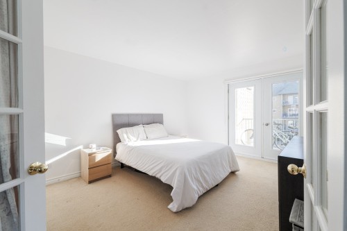 Master Bedroom - 302-6535 Boul. Chevrier, Brossard, QC - Indoor Photo Showing Bedroom