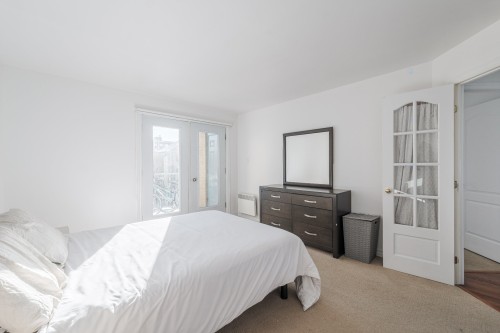 Master Bedroom - 302-6535 Boul. Chevrier, Brossard, QC - Indoor Photo Showing Bedroom