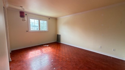 Chambre à coucher - 7 Rue Tremayne, Dollard-Des-Ormeaux, QC - Indoor Photo Showing Other Room
