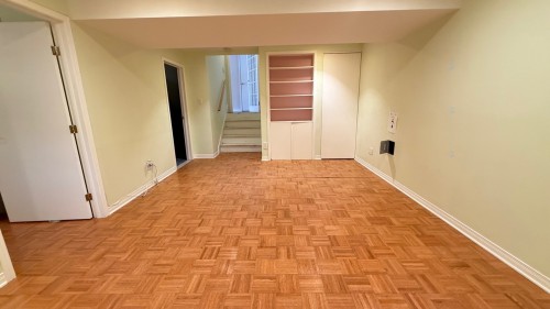Salle de jeux - 7 Rue Tremayne, Dollard-Des-Ormeaux, QC - Indoor Photo Showing Other Room