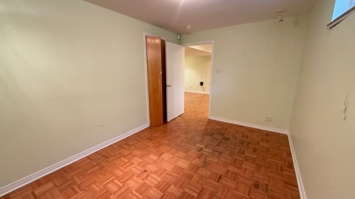 Chambre à coucher - 7 Rue Tremayne, Dollard-Des-Ormeaux, QC - Indoor Photo Showing Other Room