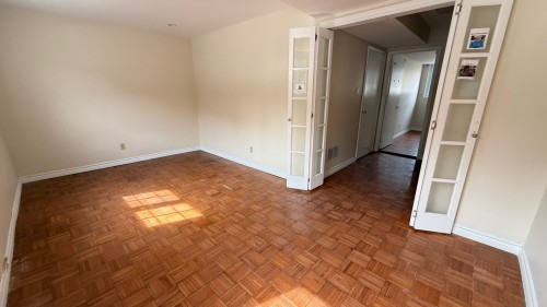 Chambre à coucher - 7 Rue Tremayne, Dollard-Des-Ormeaux, QC - Indoor Photo Showing Other Room