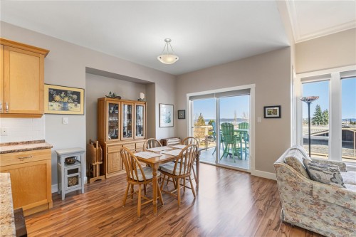 505 Hall Rd, Ladysmith, BC 