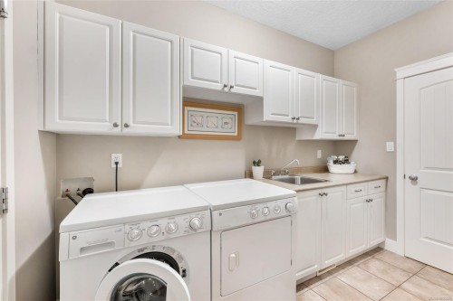 #15-3085 Sherman Rd, Duncan, BC 