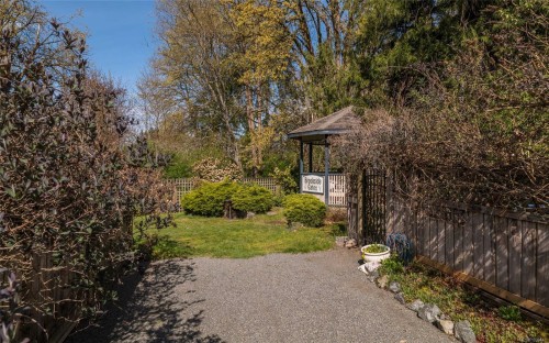#15-3085 Sherman Rd, Duncan, BC 